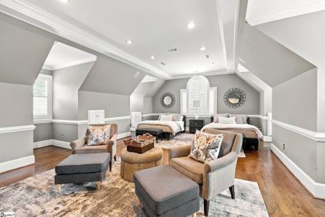 28 Lawson Way Greenville SC 29605