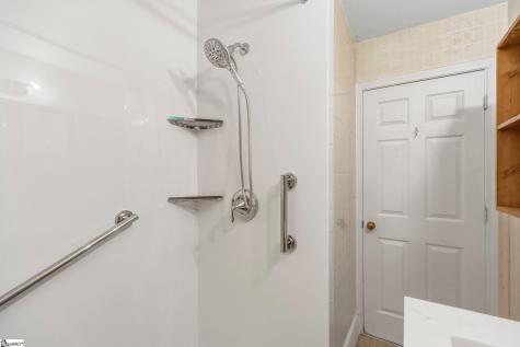 13 Walnut Lane Travelers Rest SC 29690