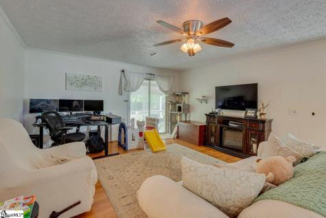5 Riverwood Court Greenville SC 29617