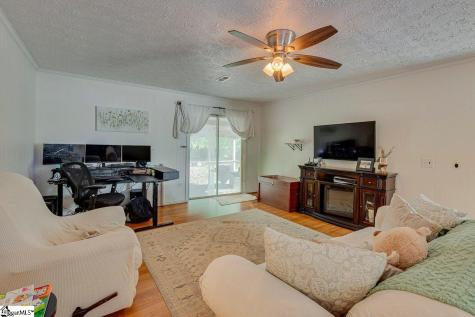 5 Riverwood Court Greenville SC 29617