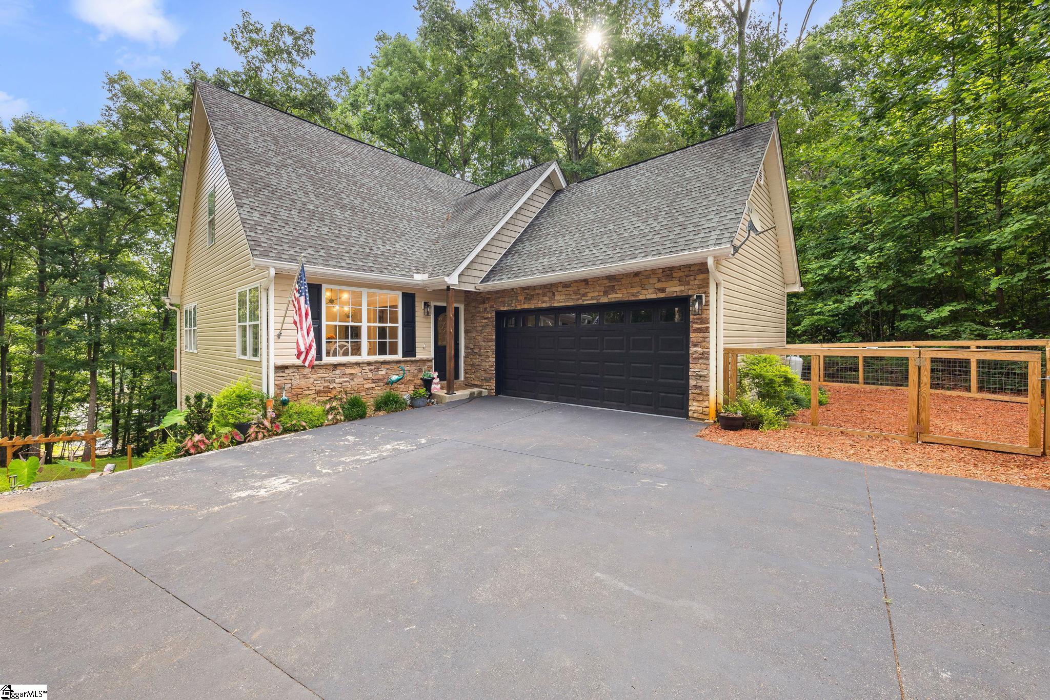 104 Benjamin Drive Townville SC 29689