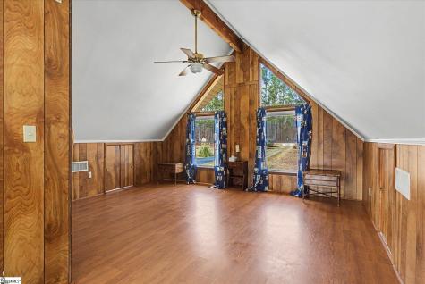 694 Holloway Cove Road Chappells SC 29037