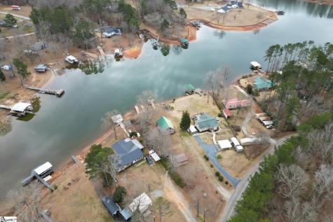 694 Holloway Cove Road Chappells SC 29037