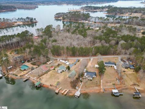 694 Holloway Cove Road Chappells SC 29037