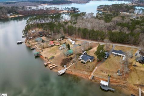 694 Holloway Cove Road Chappells SC 29037