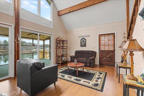 694 Holloway Cove Road Chappells SC 29037