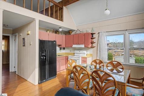 694 Holloway Cove Road Chappells SC 29037