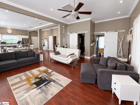 305 Pinckney Street Greenville SC 29601