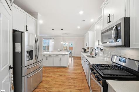 4076 Moffre Drive Boiling Springs SC 29316