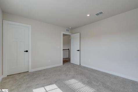 6059 Ives Avenue Spartanburg SC 29307
