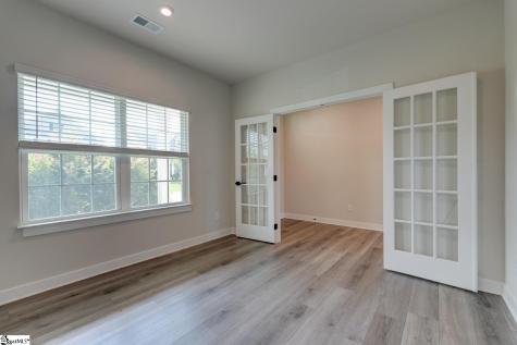 6059 Ives Avenue Spartanburg SC 29307