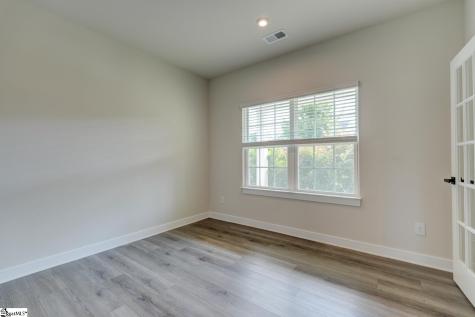 6059 Ives Avenue Spartanburg SC 29307
