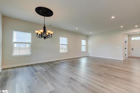 6059 Ives Avenue Spartanburg SC 29307