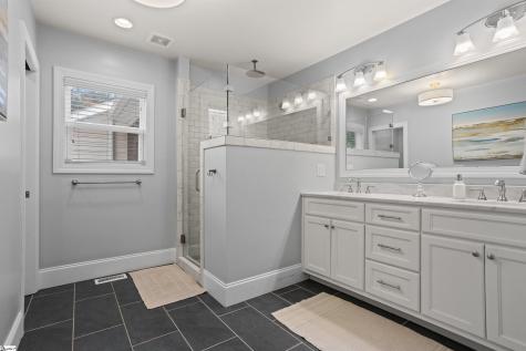 4 Waverly Court Greenville SC 29605