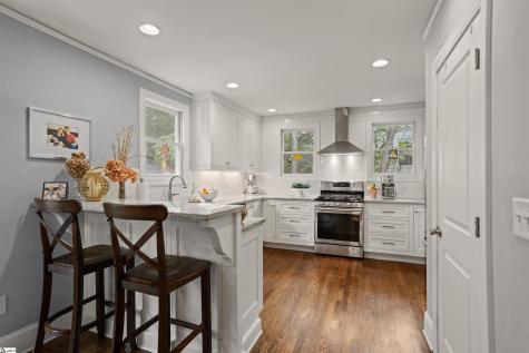 4 Waverly Court Greenville SC 29605