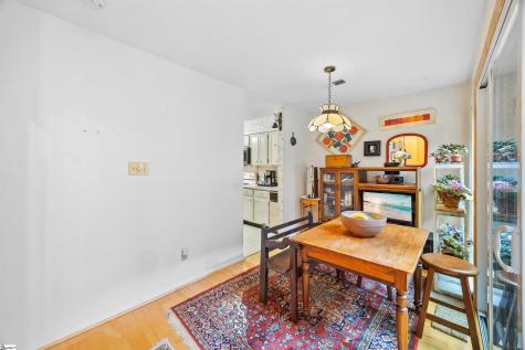 135 Ingleoak Lane Greenville SC 29615