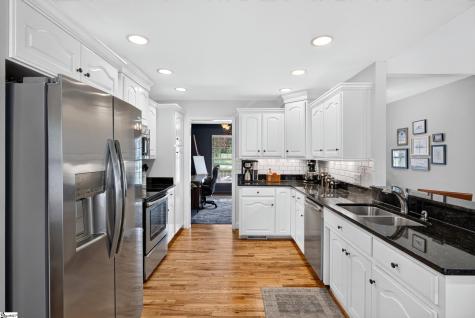 846 Affirmed Drive Boiling Springs SC 29316