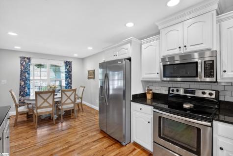 846 Affirmed Drive Boiling Springs SC 29316