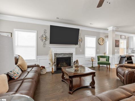 190 Colfax Drive Boiling Springs SC 29316