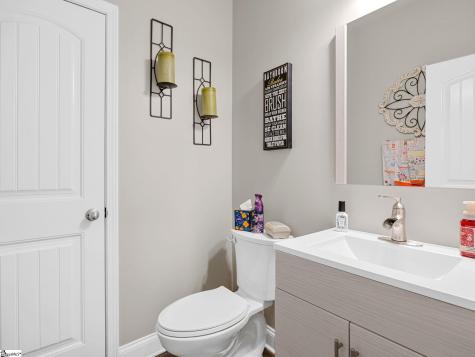 190 Colfax Drive Boiling Springs SC 29316