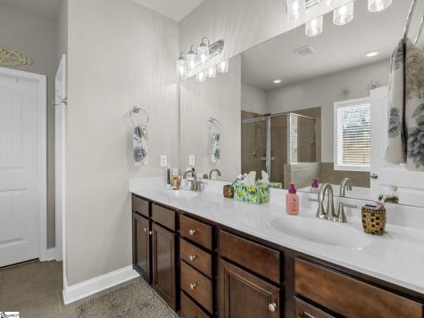 190 Colfax Drive Boiling Springs SC 29316