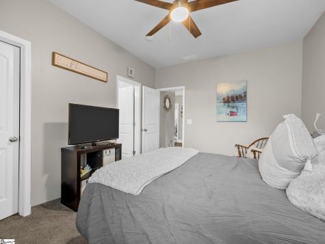 190 Colfax Drive Boiling Springs SC 29316