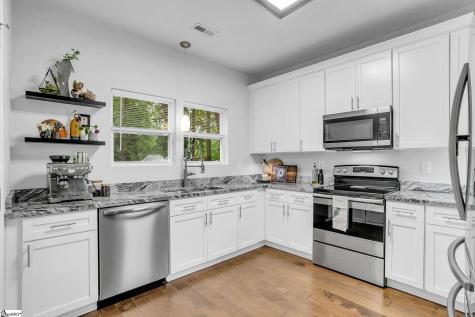 13 Pasadena Avenue Greenville SC 29605