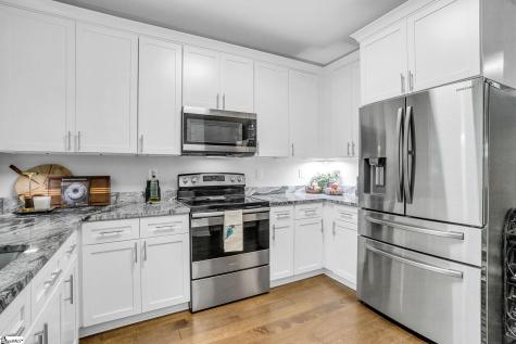 13 Pasadena Avenue Greenville SC 29605