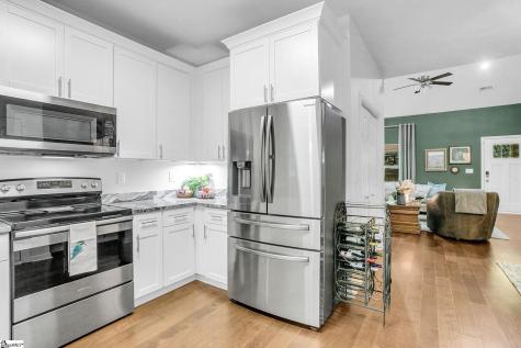 13 Pasadena Avenue Greenville SC 29605