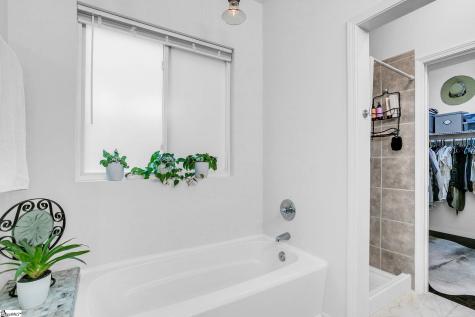 13 Pasadena Avenue Greenville SC 29605