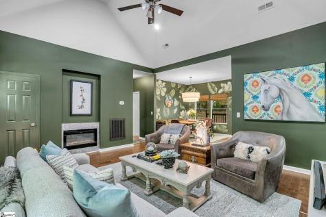 13 Pasadena Avenue Greenville SC 29605