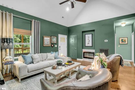 13 Pasadena Avenue Greenville SC 29605
