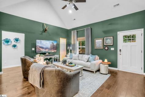 13 Pasadena Avenue Greenville SC 29605