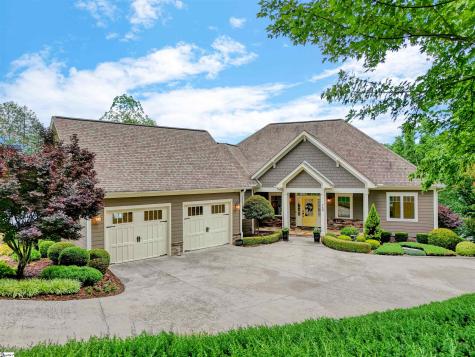 760 Woods Edge Drive Seneca SC 29672