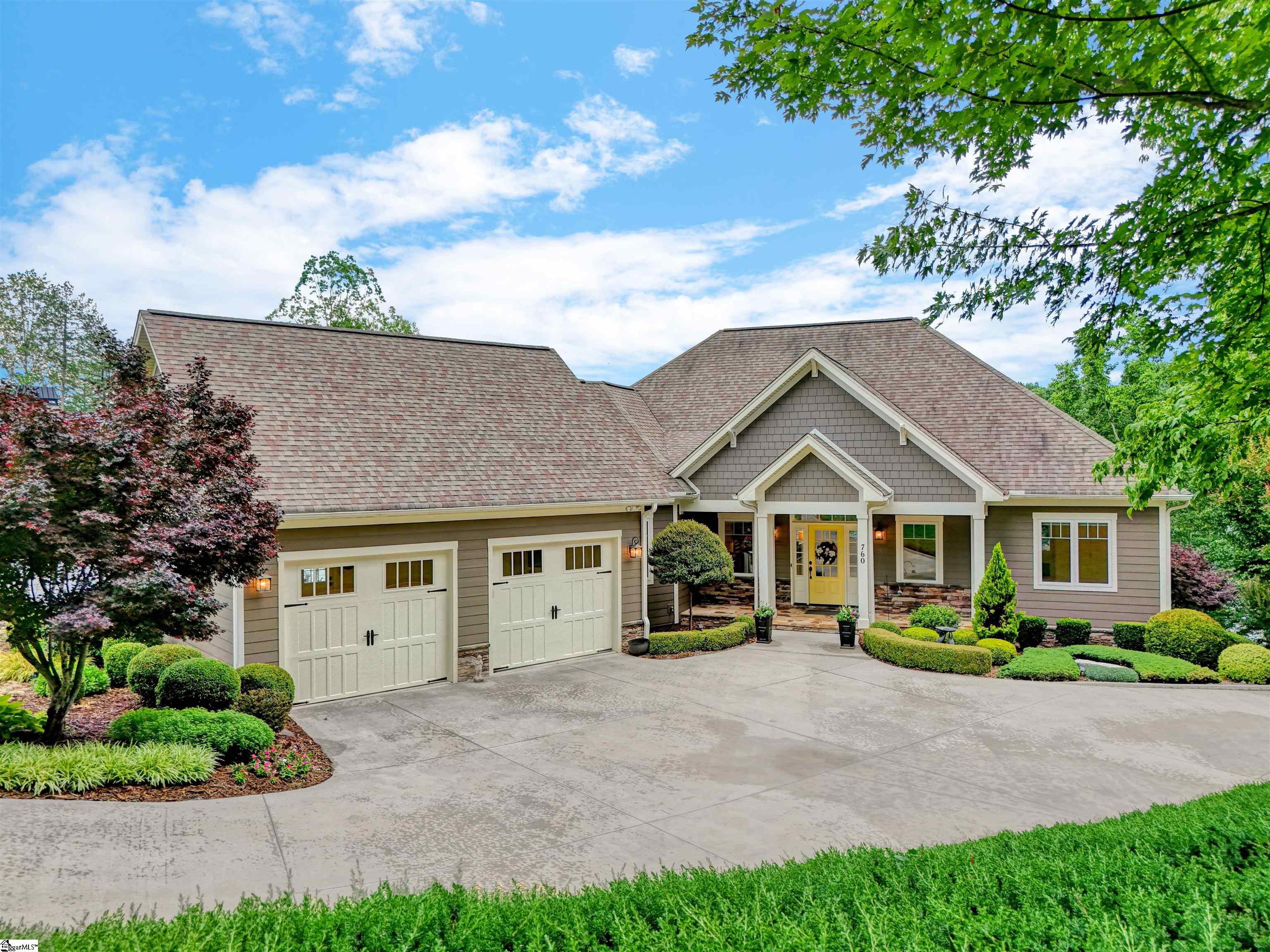 760 Woods Edge Drive Seneca SC 29672