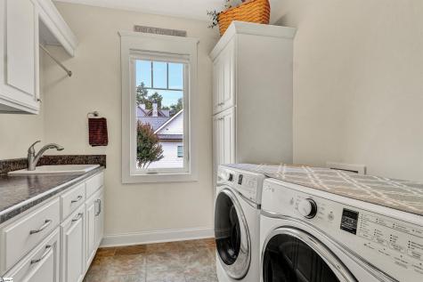 760 Woods Edge Drive Seneca SC 29672