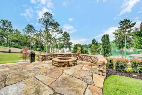 760 Woods Edge Drive Seneca SC 29672