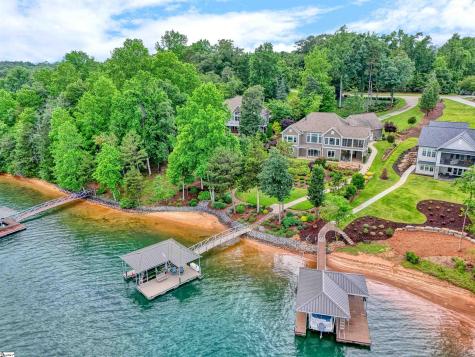 760 Woods Edge Drive Seneca SC 29672