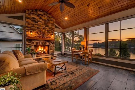 760 Woods Edge Drive Seneca SC 29672
