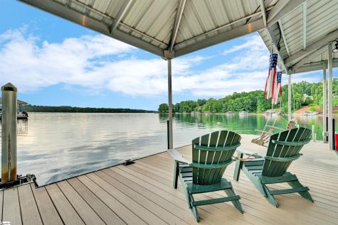 760 Woods Edge Drive Seneca SC 29672