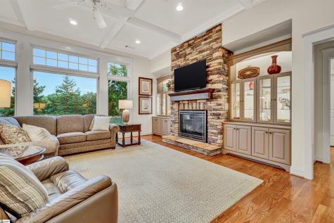 760 Woods Edge Drive Seneca SC 29672