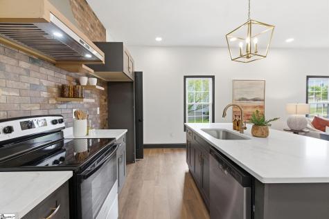 1 E 5th Street Greenville SC 29611