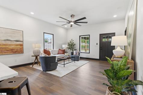 1 E 5th Street Greenville SC 29611