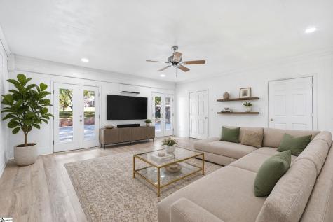 6 Covington Road Greenville SC 29617