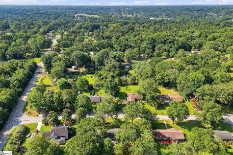 6 Covington Road Greenville SC 29617