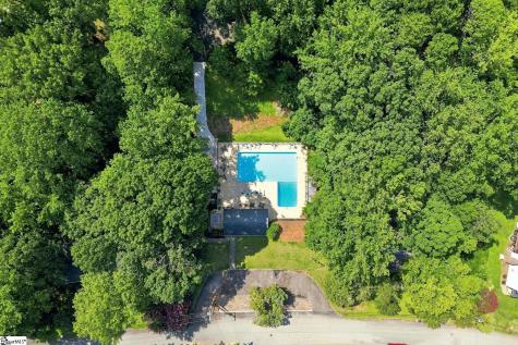 6 Covington Road Greenville SC 29617