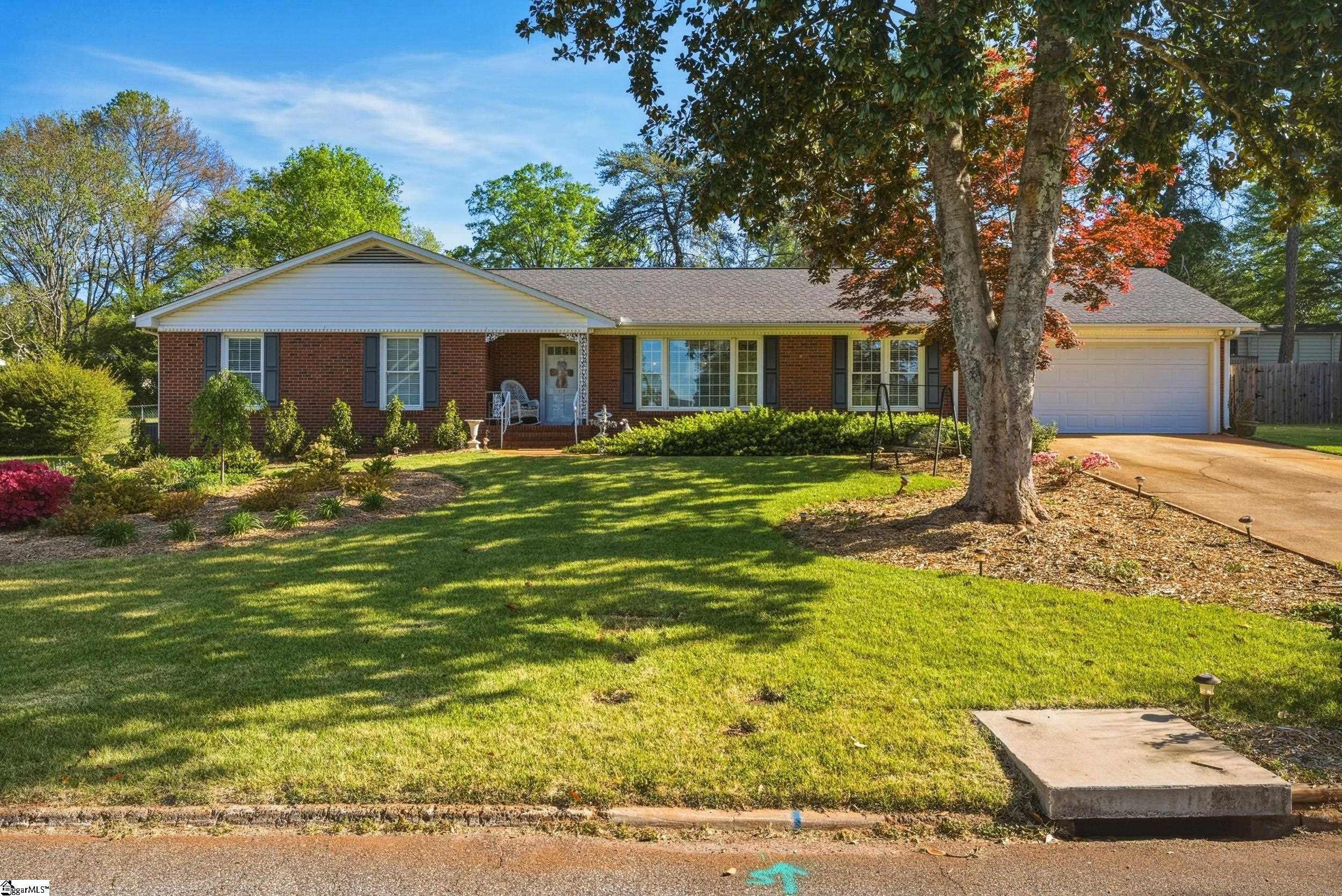 100 Overton Avenue Greenville SC 29617