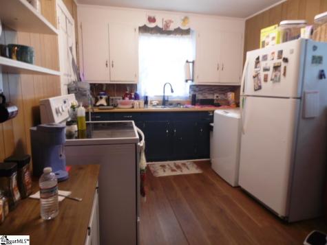 207 Flora Avenue Greenville SC 29611