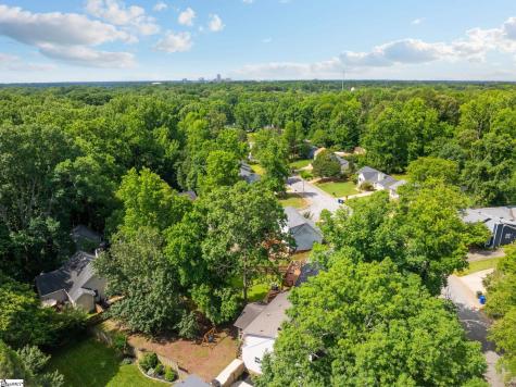 1031 Summit Drive Greenville SC 29609