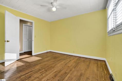 301 Dixon Street Clinton SC 29325